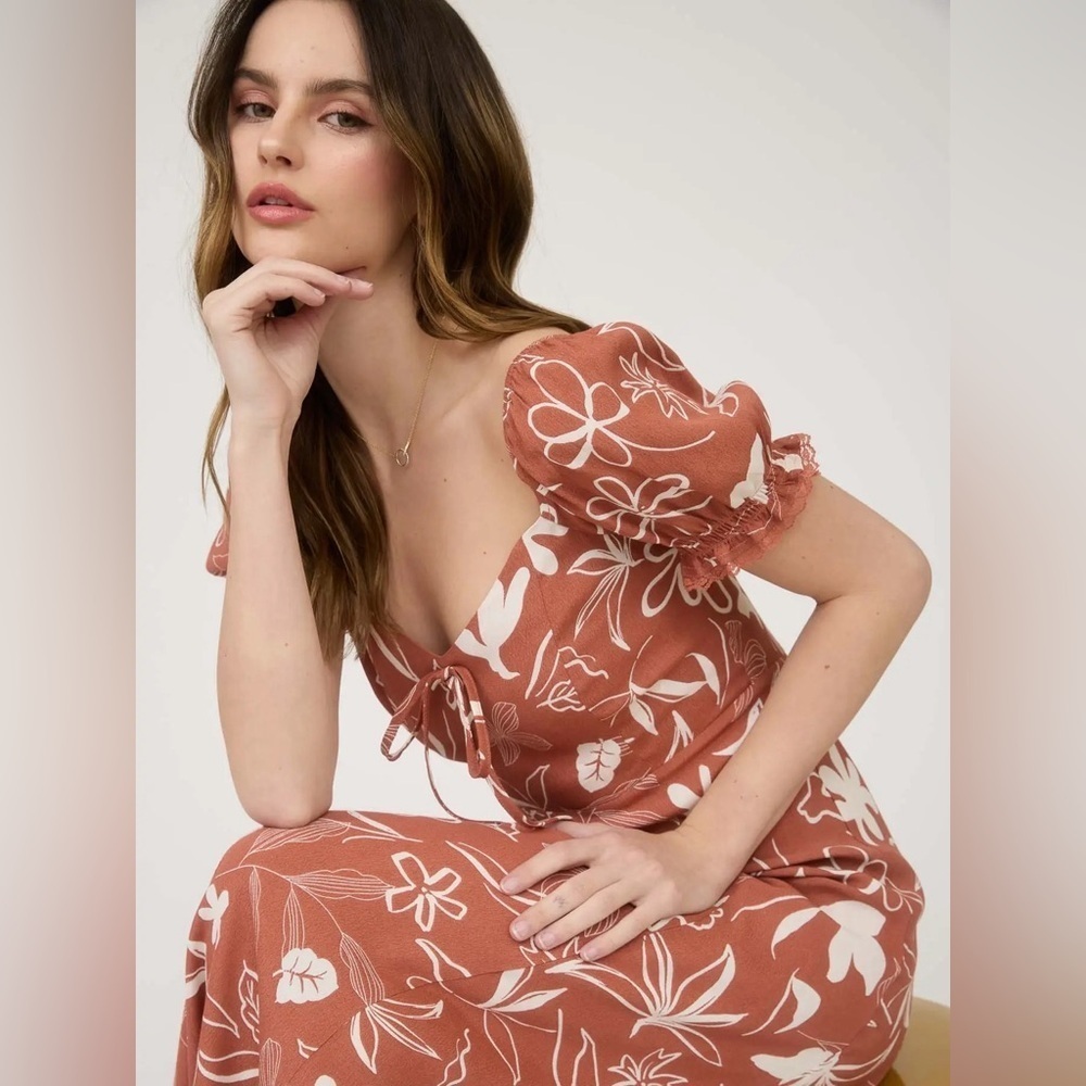 204 - Floral Terracotta and White Puff Sleeve Front Tie Midi Dress